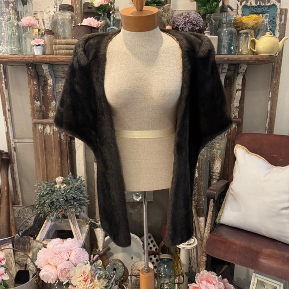 Vintage FAUX MINK FUR Stole | ART DECO GLAM Shawl LINED WRAP Capelet | Mahogany - Picture 3 of 14
